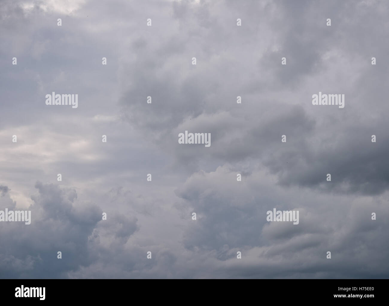 Smoke stormy sky hi-res stock photography and images - Alamy