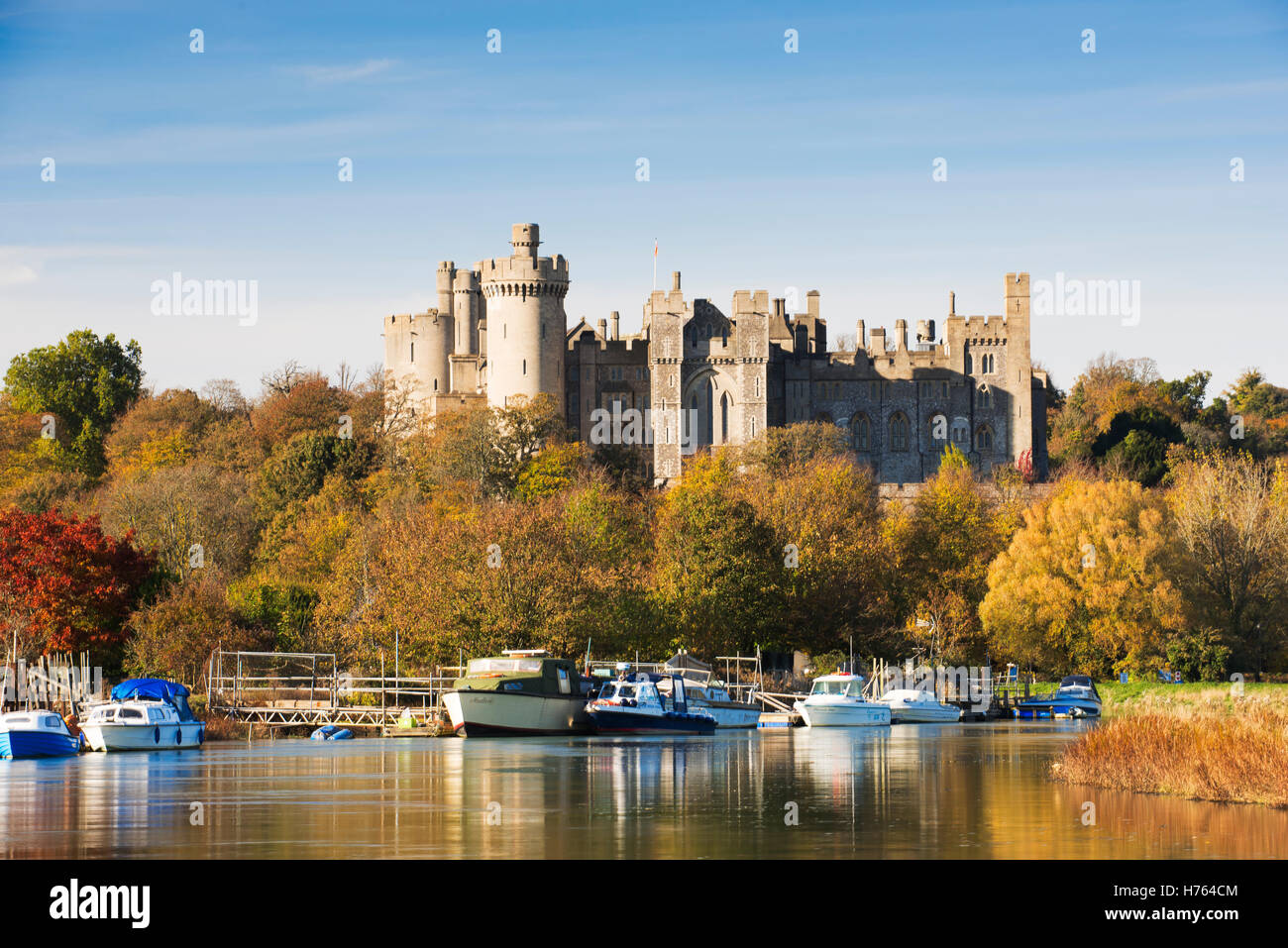 Arundel Castle and the river Arun on a sunny autumn afternoon, West Sussex, UK Stock Photo