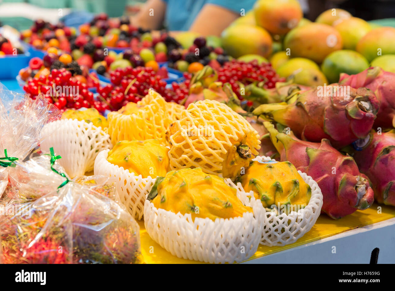 Bountiful canada hires stock photography and images Alamy