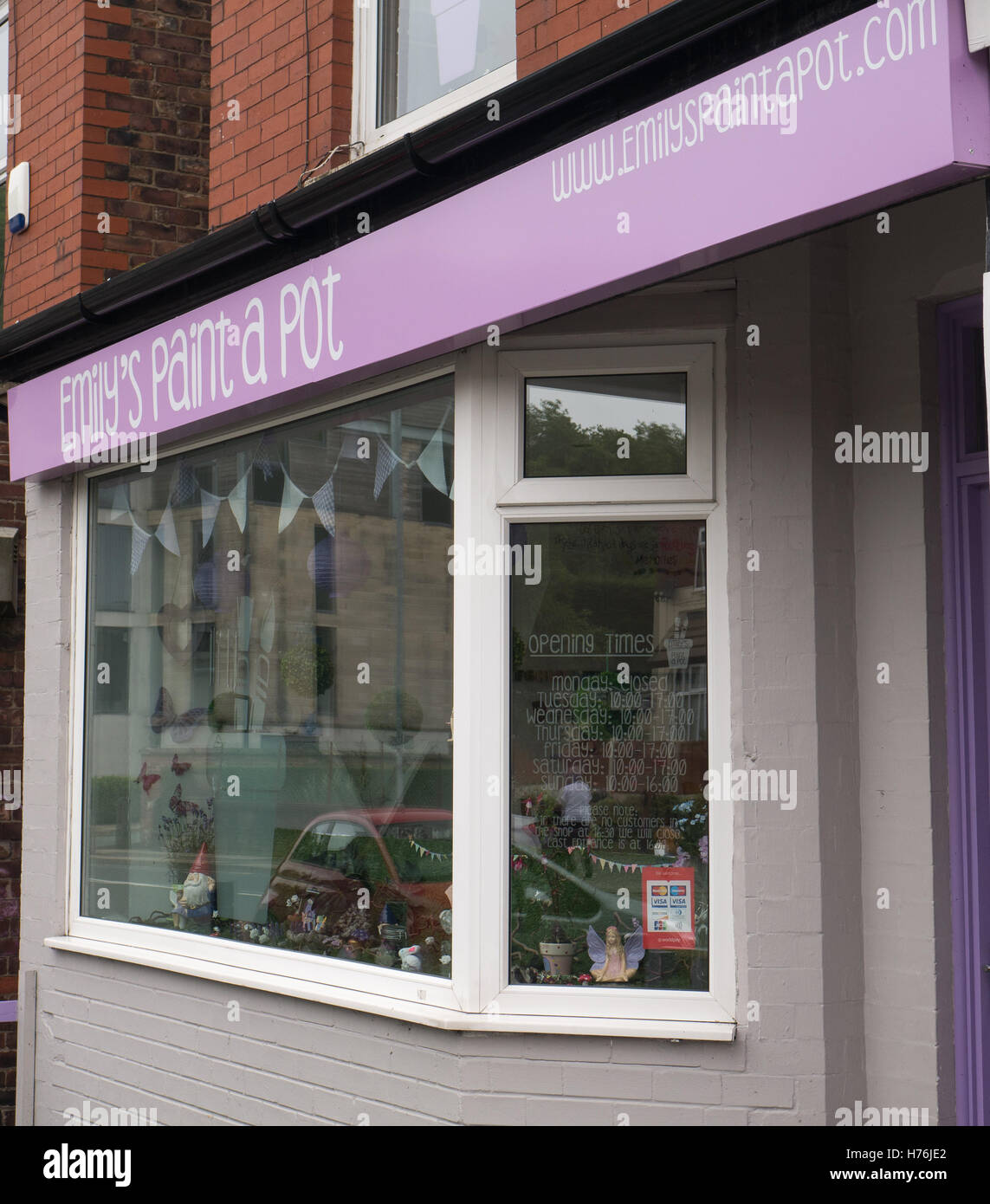 Shop front of pot painting shop Stock Photo Alamy