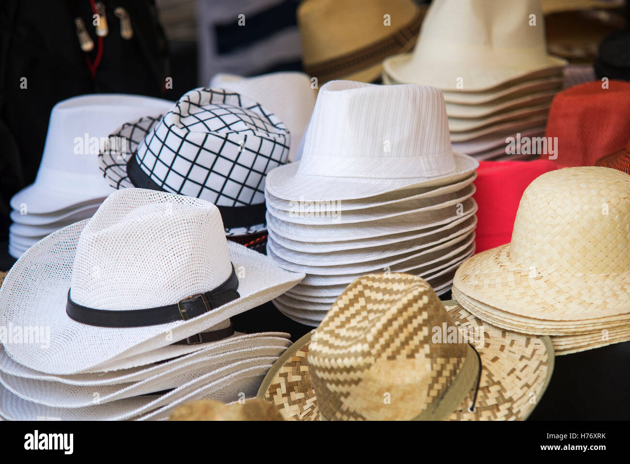 Felt top hats hi-res stock photography and images - Alamy