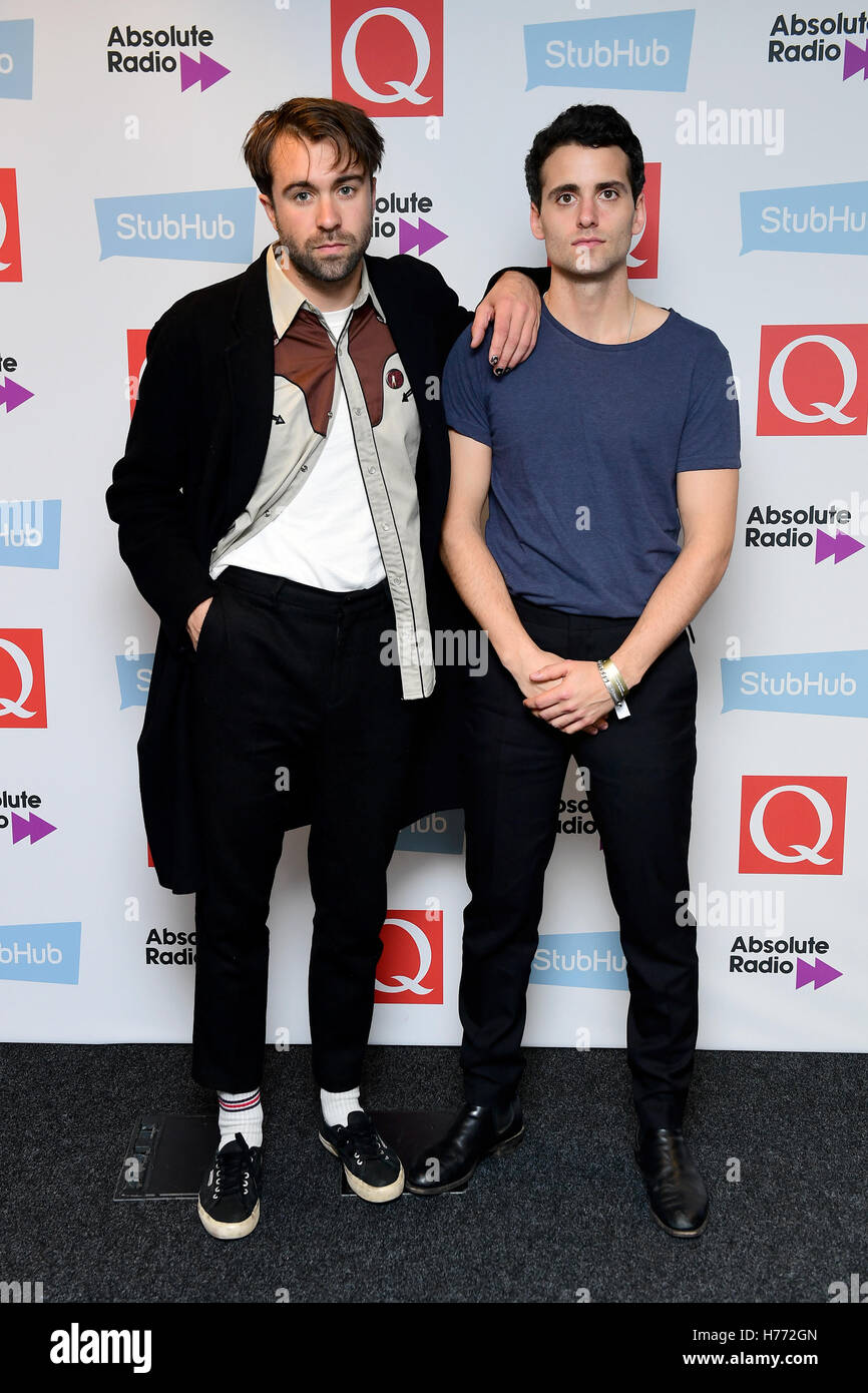 Justin Hayward-Young and Freddie Cowan of  The Vaccines during the Stubhub Q Awards 2016, in association with Absolute Radio, at the Roundhouse, London. PRESS ASSOCIATION Photo. Picture date: Wednesday 2 November 2016. Photo credit should read: Ian West/PA Wire. Stock Photo