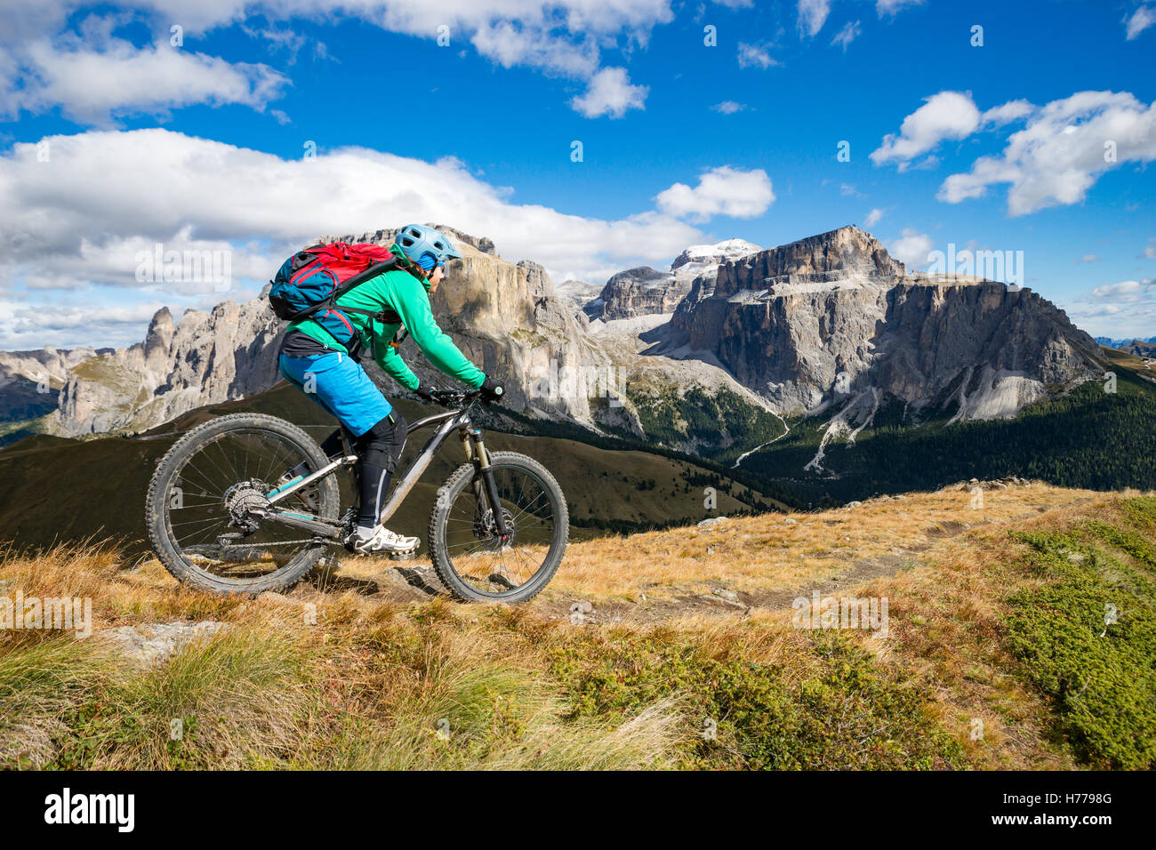 mountain biking in dolomites