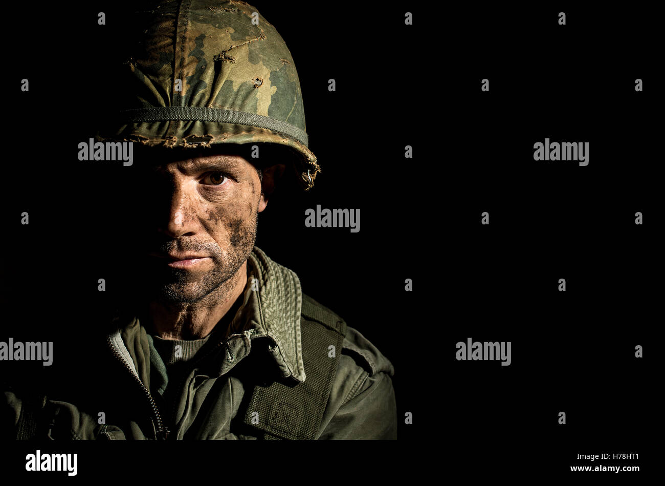 Shell Shocked US Marine - Vietnam War Stock Photo - Image of disaster,  hands: 97999914