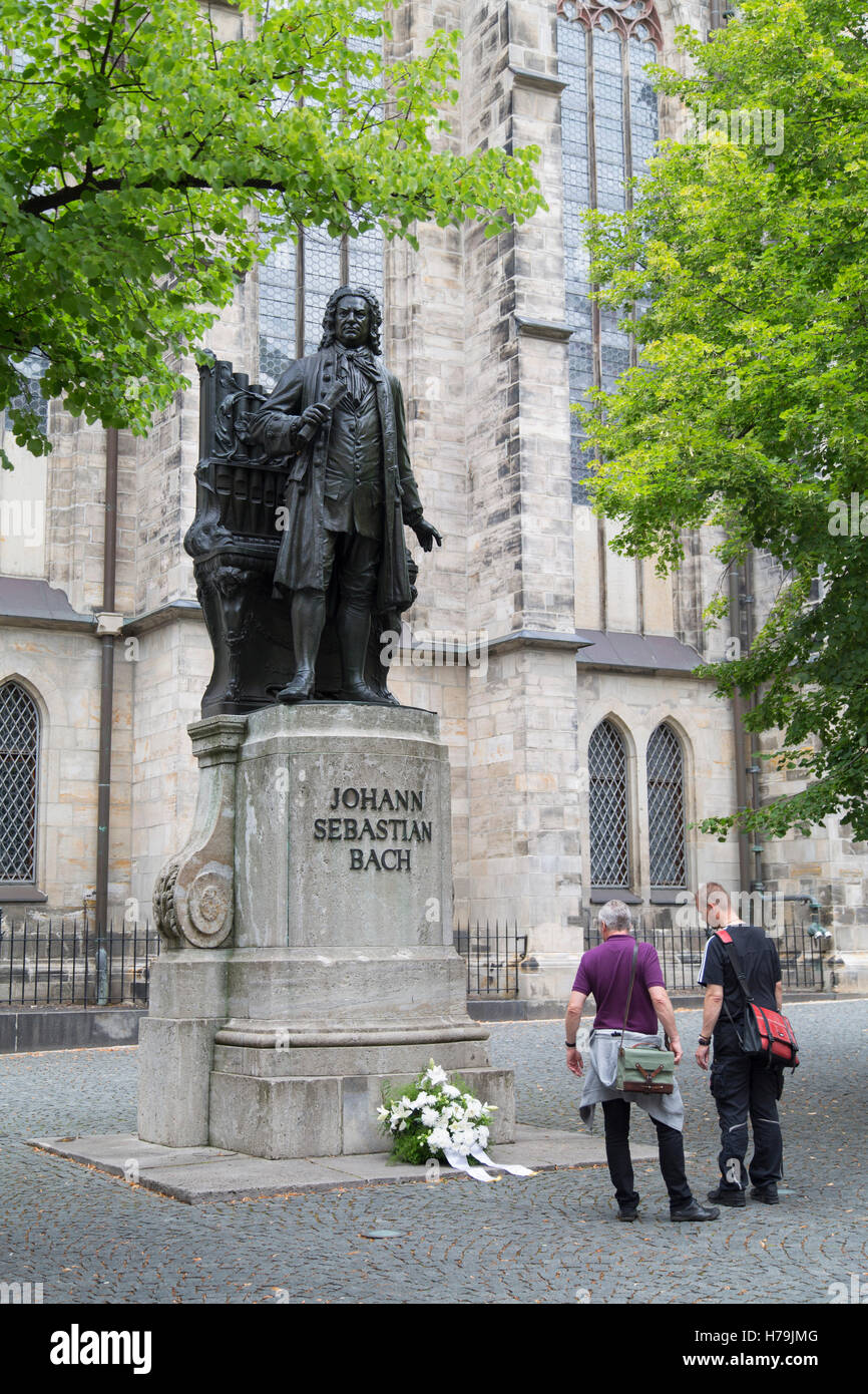 Statue of Johann Sebastian Bach outside St Thomas Church (Thomaskirche), Leipzig, Saxony, Germany Stock Photo