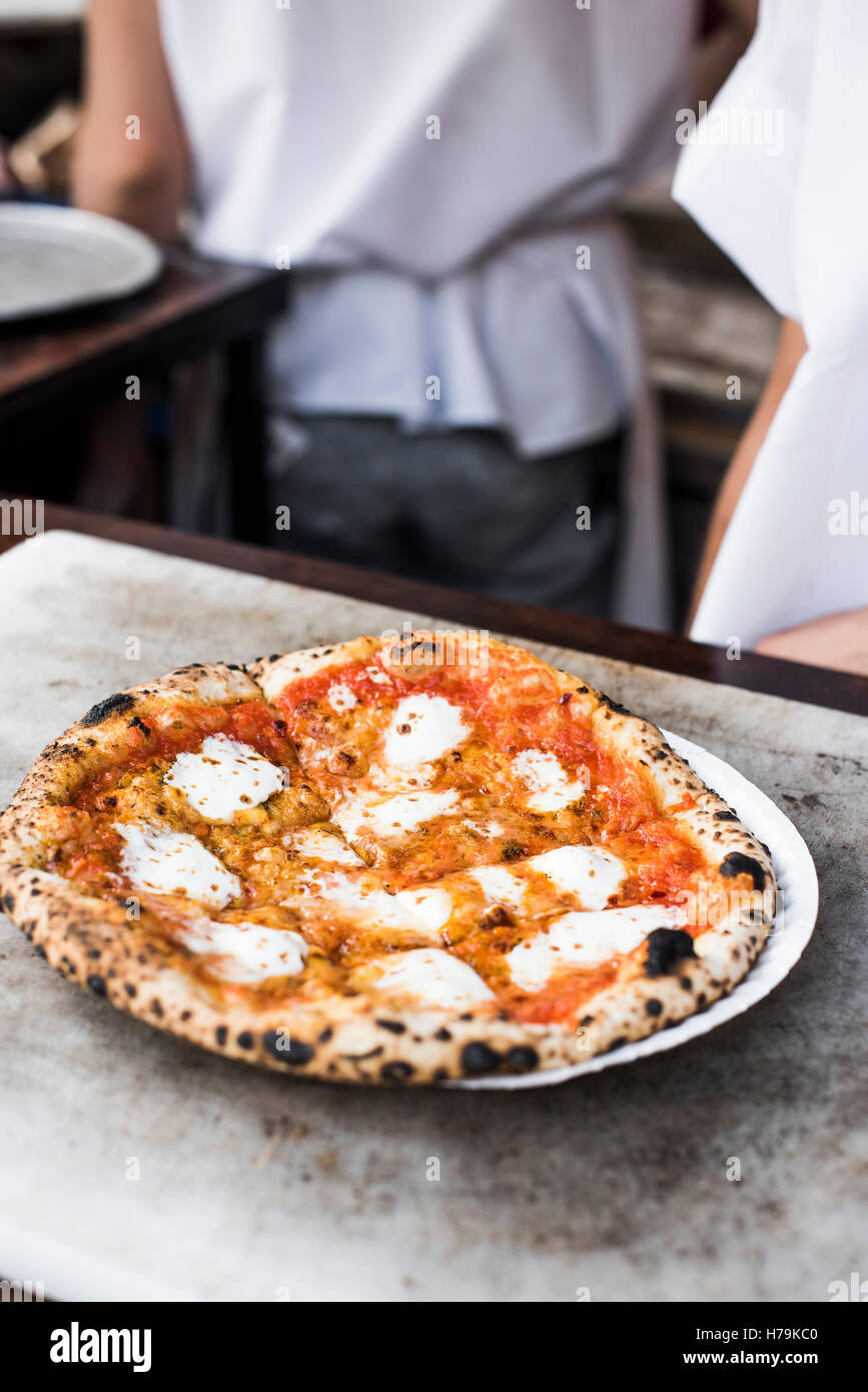 Roberta's woodfired pizza, Brooklyn, New York Stock Photo Alamy
