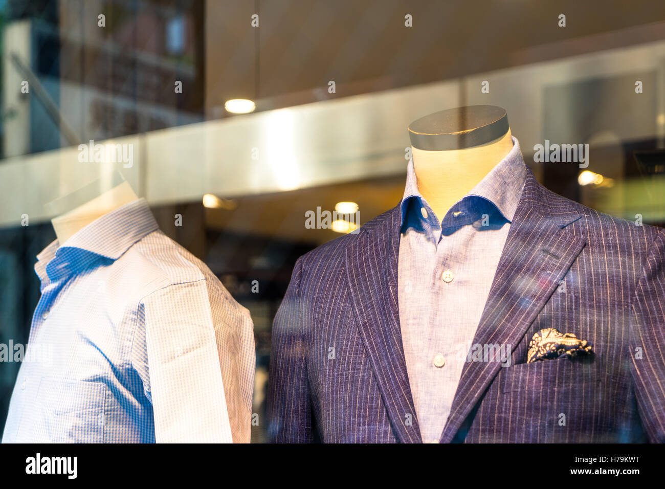 Mannequin Couture The Shopfitting Shop - Taille 38-40, Noir Avec Trépied Bois