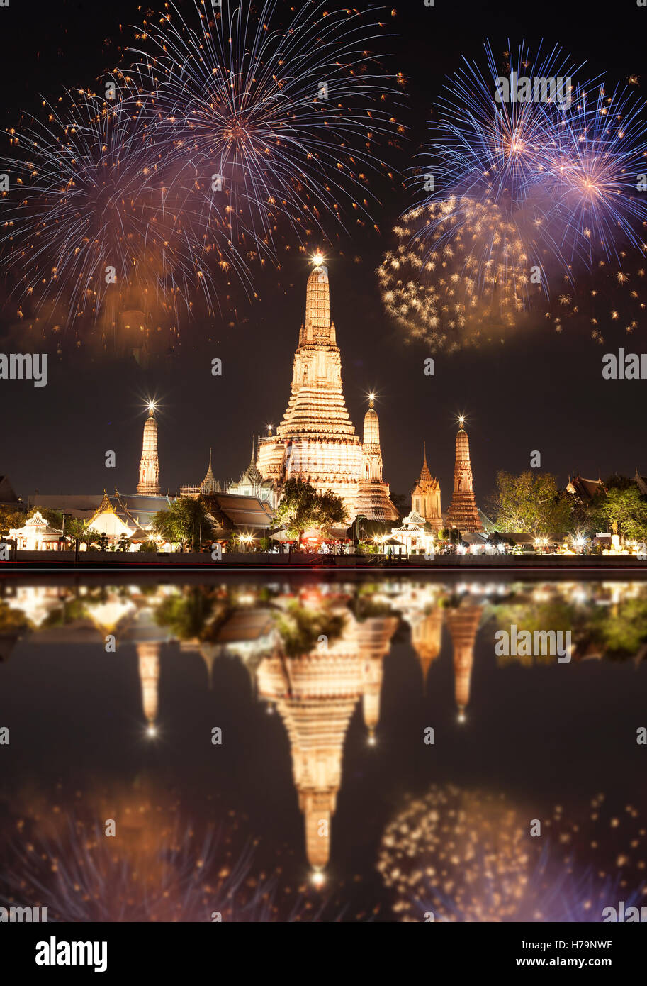 exotic new year - Bangkok new year countdown fireworks at Wat Arun Temple, Bangkok, Thailand Stock Photo