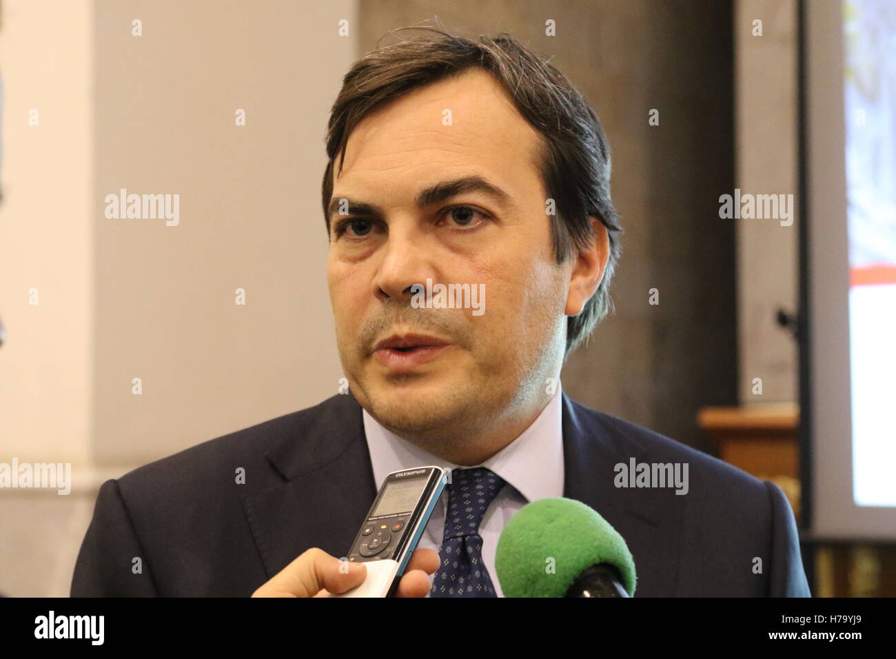 Naples, Italy. 03rd Nov, 2016. During the presentation Vincenzo