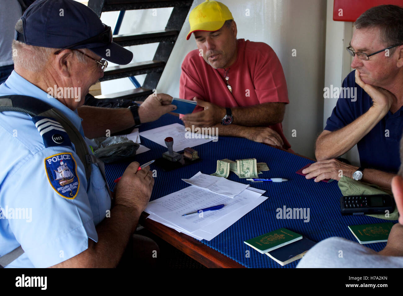 Pitcairn, sons of mutineers! 31/05/2012 Pitcairn / Pitcairn Passport control and tax