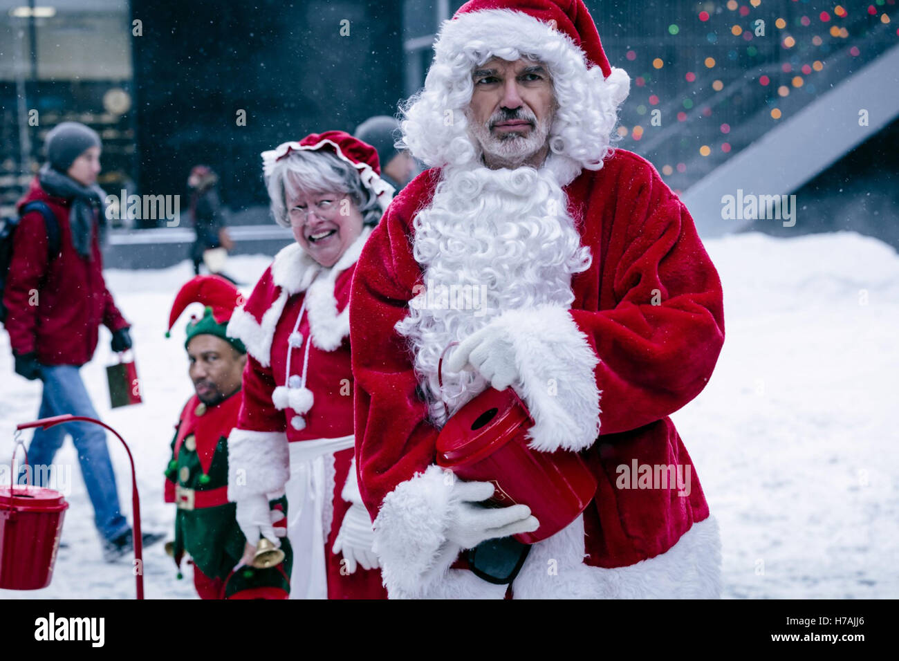 Bad santa film hi-res stock photography and images - Alamy