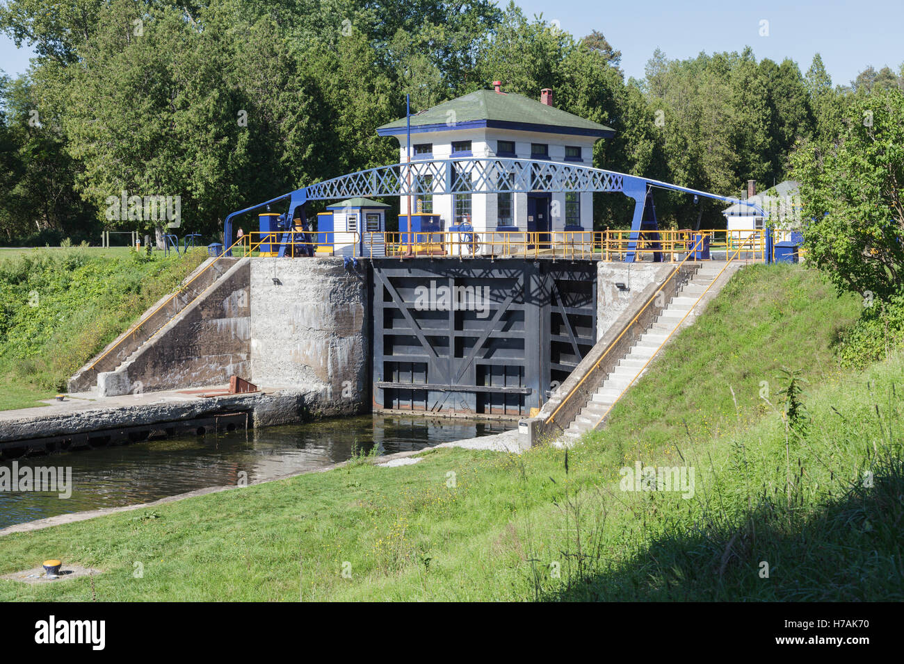 The Erie Canal lock at Whitesboro, Oneida County, New York State, USA