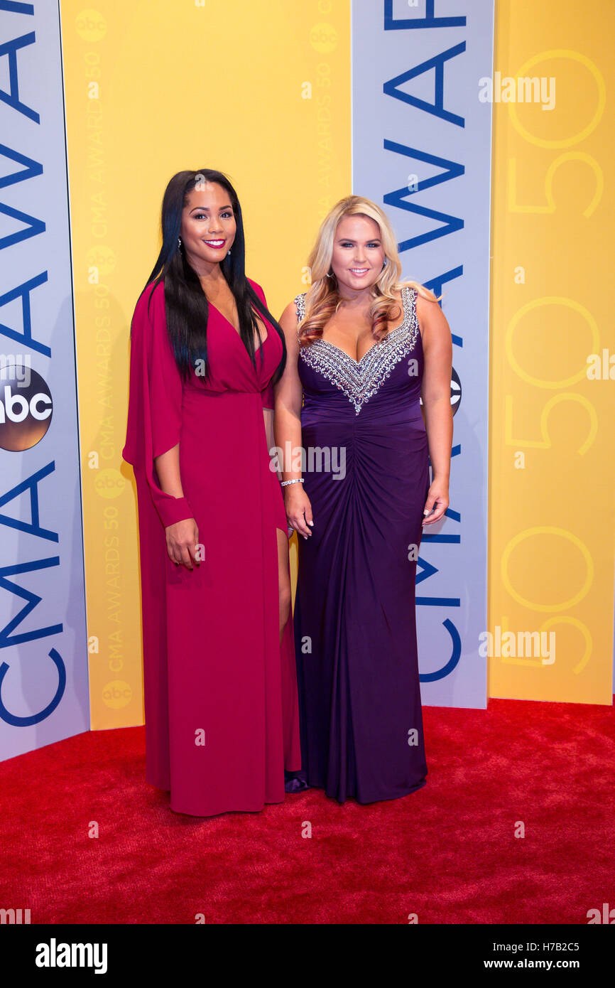 Rachel Holder High Resolution Stock Photography And Images Alamy Rachel holder artist overview albums. https www alamy com stock photo november 2 2016 nashville tennessee usa rachel holder on the red carpet 125018549 html