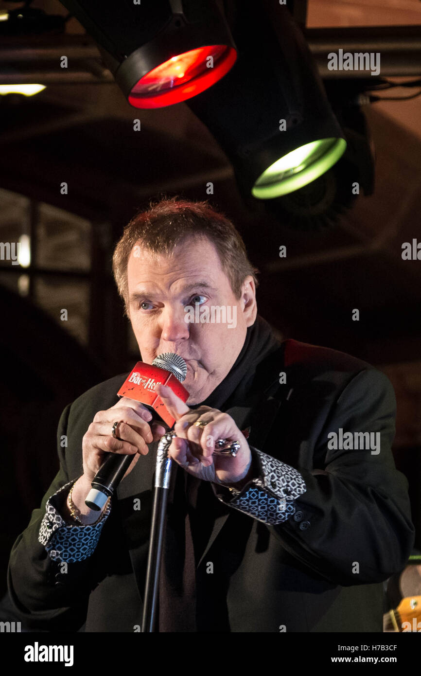 London, UK. 3rd November, 2016. Meat Loaf makes an appearance to