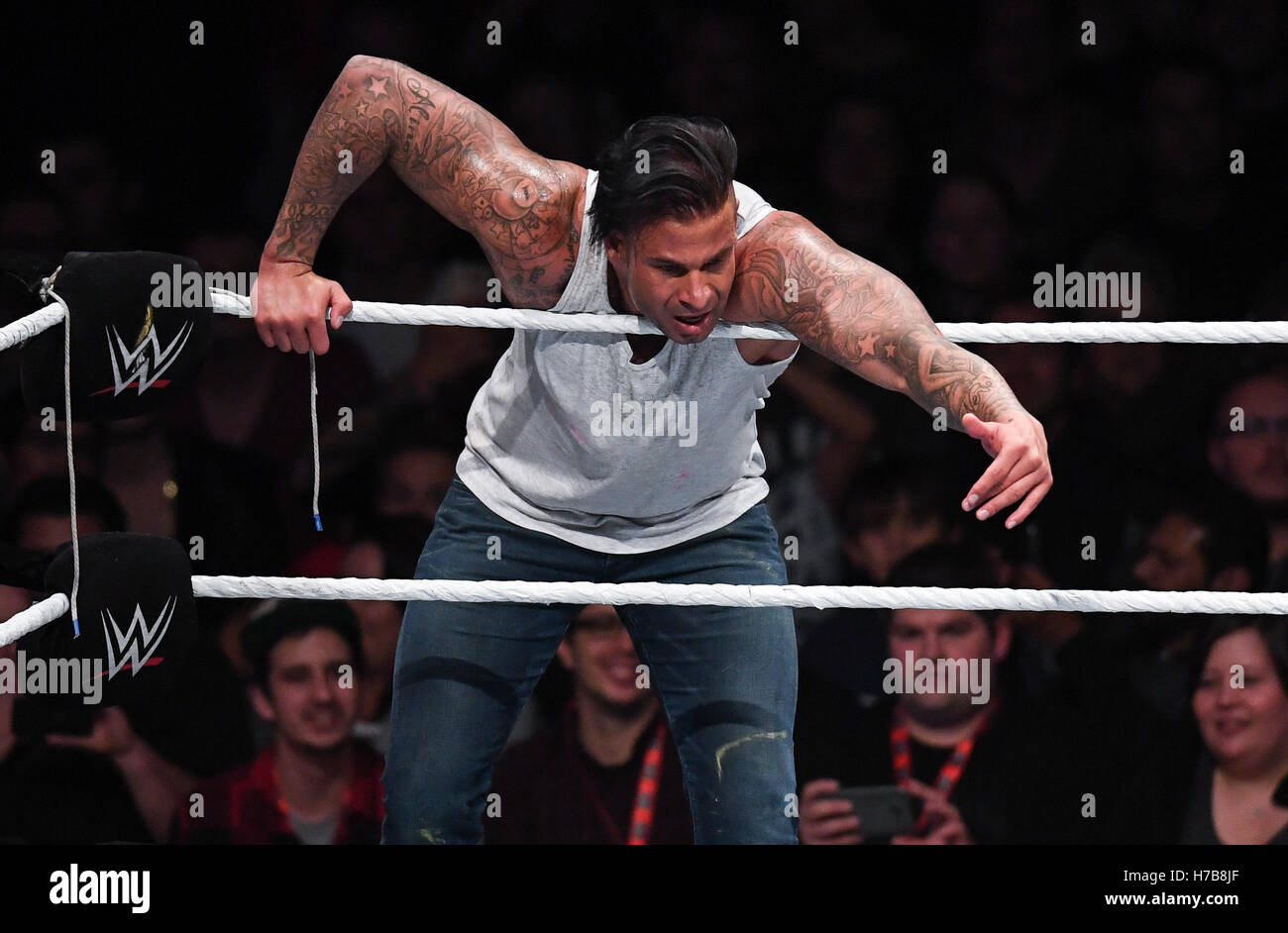 Munich, Germany. 3rd Nov, 2016. Former soccer player Tim Wiese aka. 'The  Machine' in action at the Wrestling event at the Olympiahalle in Munich,  Germany, 3 November 2016. Former soccer player Tim
