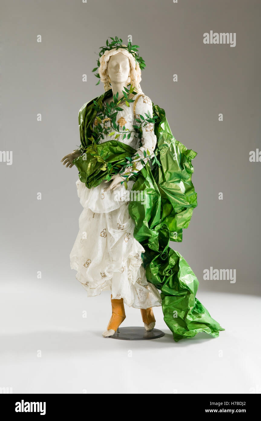 Mannequin in paper dress costume historical replica paper dress by Isabelle de Borchgrave Stock Photo