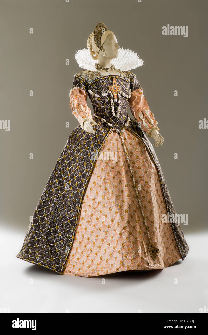 peach hoop skirt with beaded overdress and collar, historical replica paper dress,  by Isabelle de Borchgrave Stock Photo