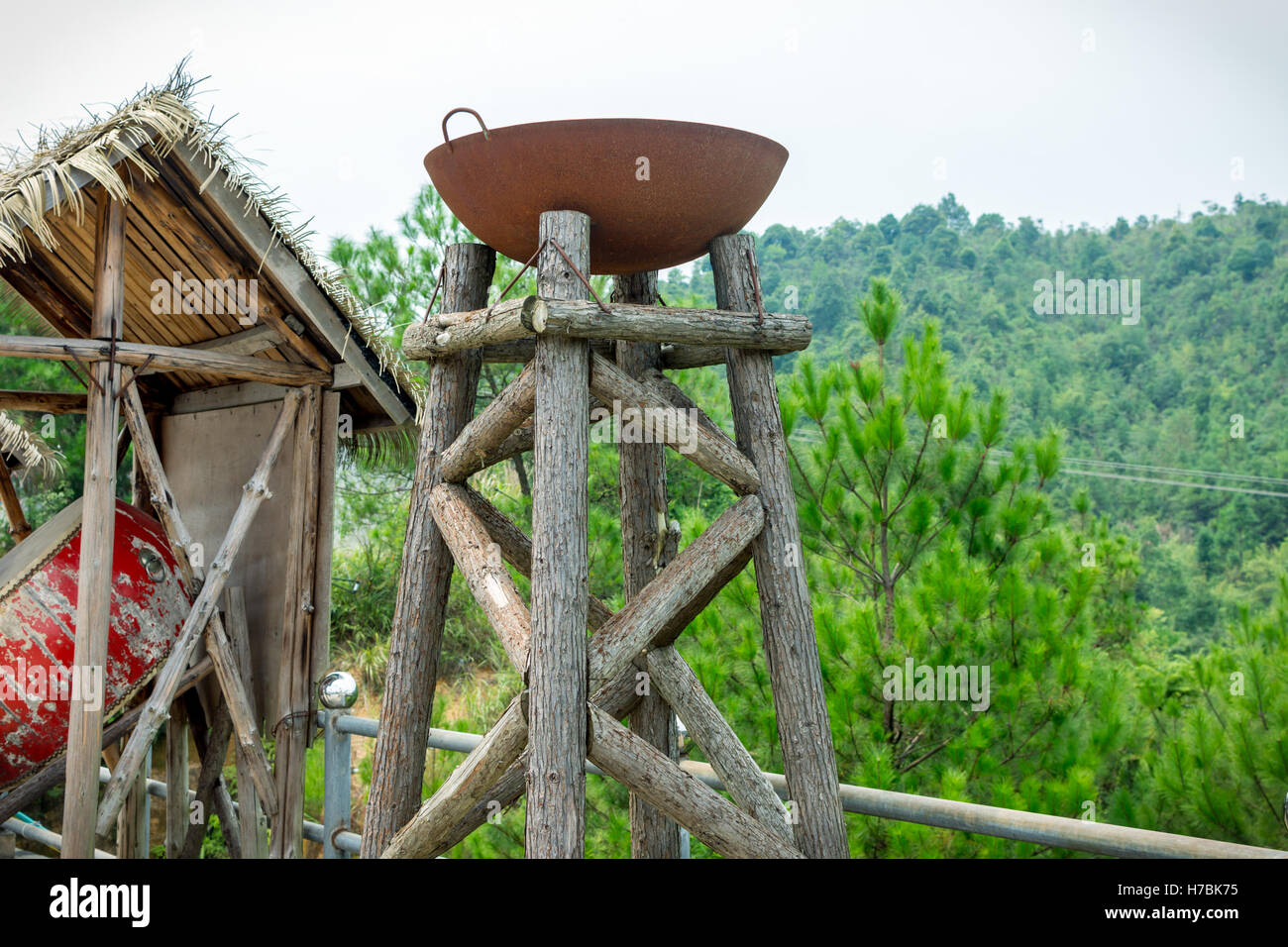 Ancient fire pit hi-res stock photography and images - Alamy