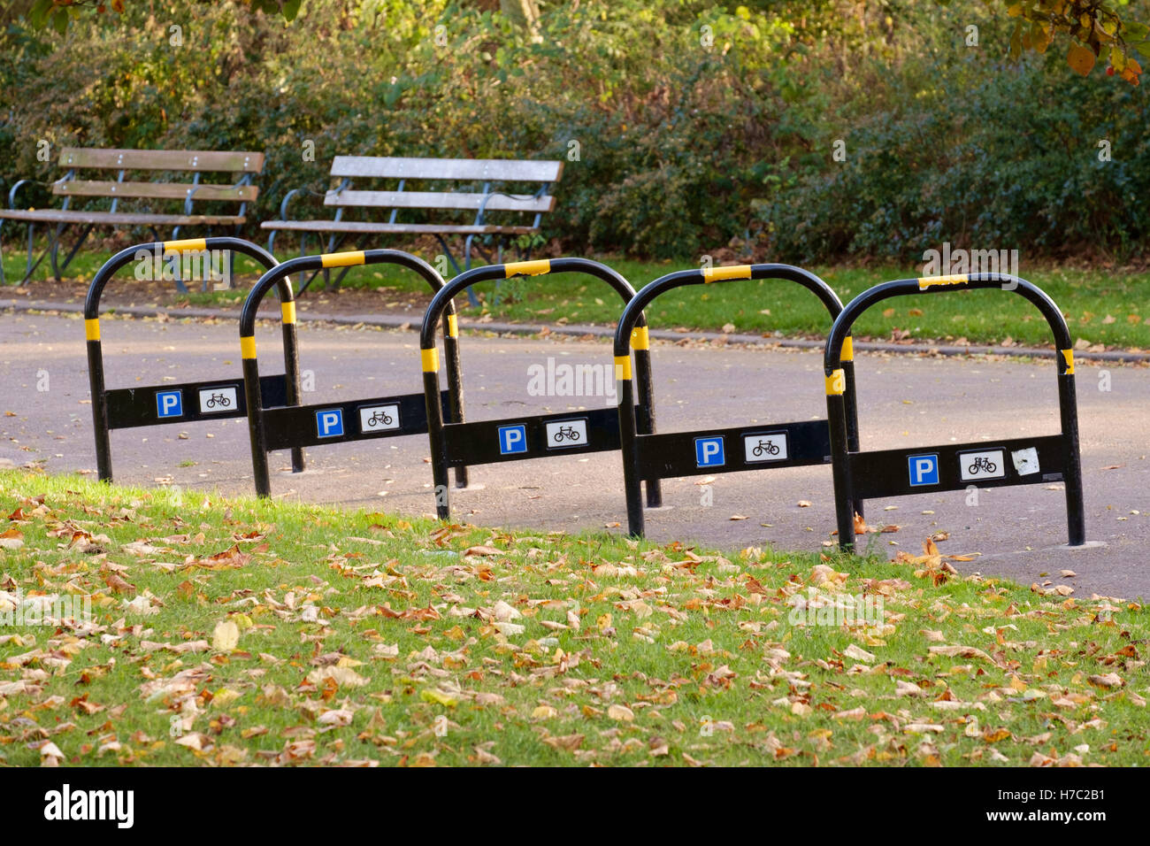 Empty cycle parking in Victoria Park, East London, UK, Autumn 2016 Stock Photo