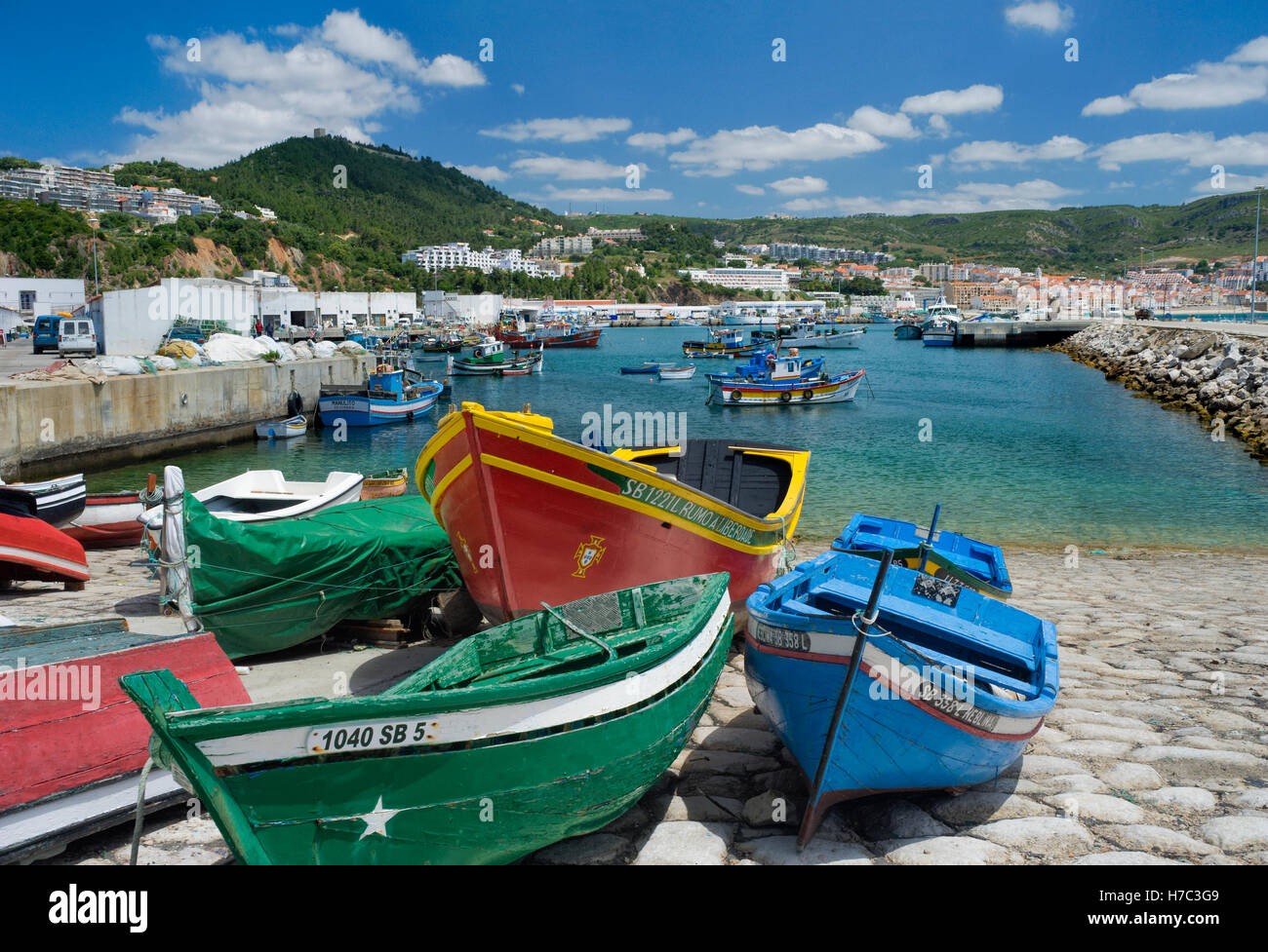 Sesimbra harbour hi-res stock photography and images - Alamy
