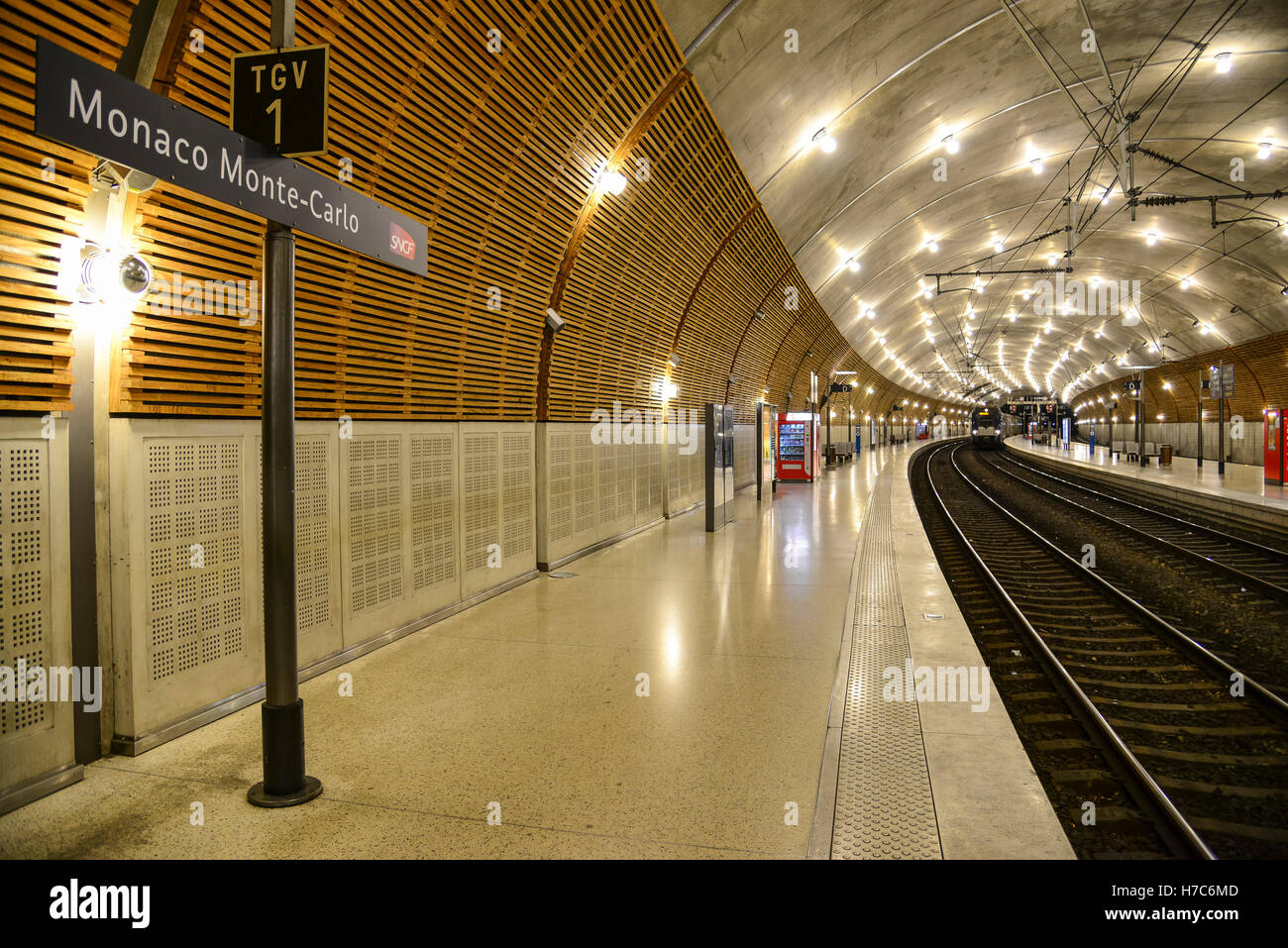 Monte carlo station hi-res stock photography and images - Alamy