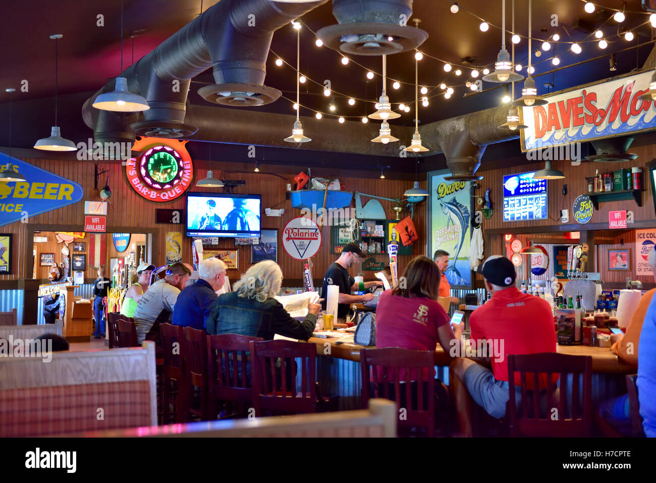 Inside Famous Dave's Bar-B-Que restaurant, Fort Myers, FL Stock Photo