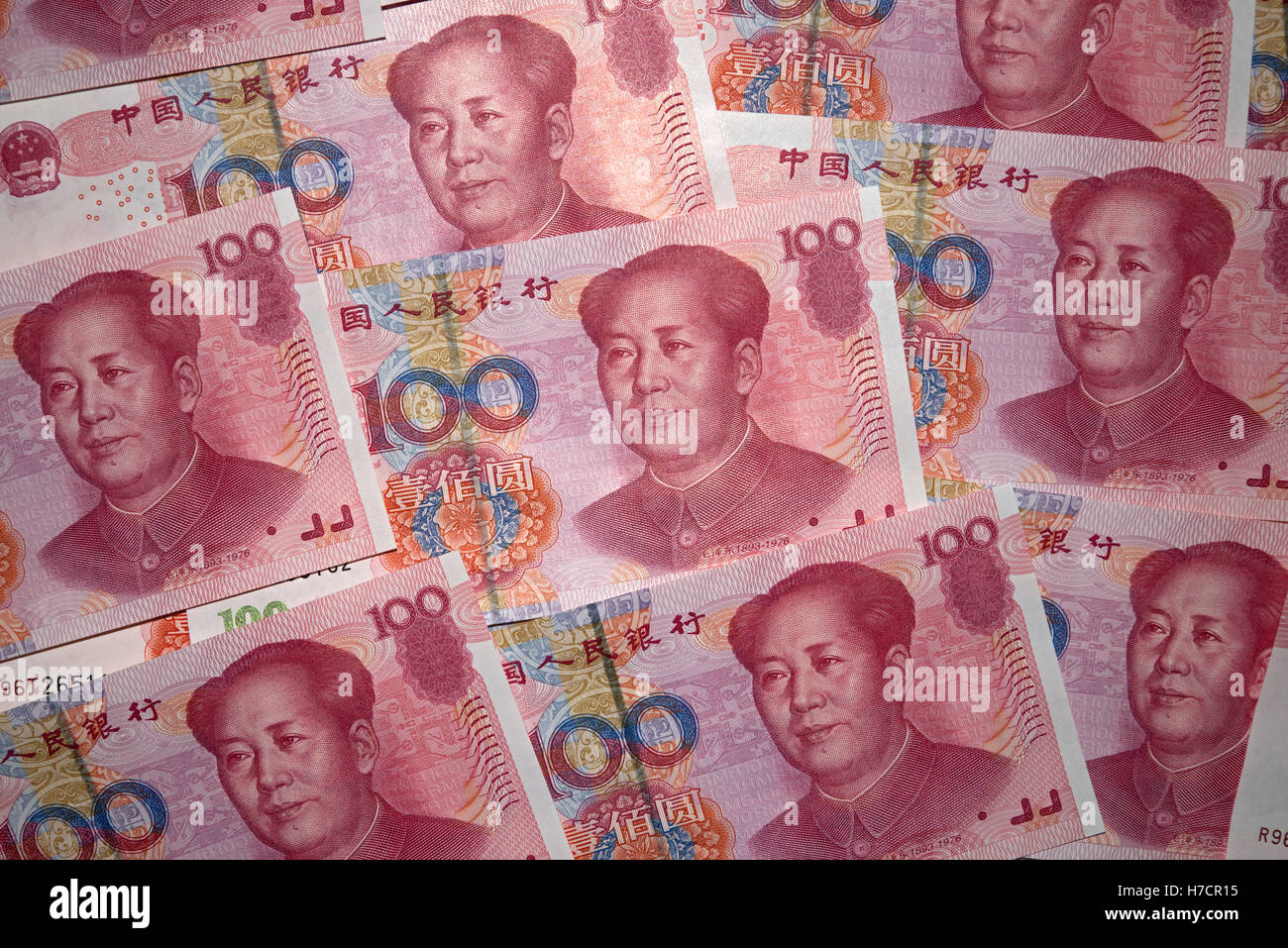 chinese-100-yuan-banknotes-bearing-the-likeness-of-chairman-mao-tse-tung-stock-photo-alamy