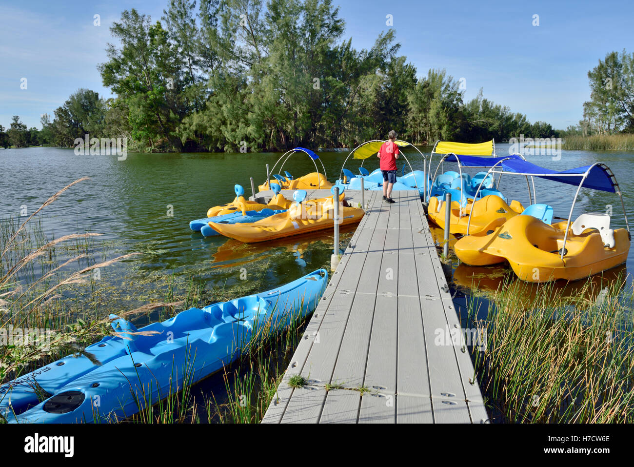 Are Dogs Allowed At Lakes Park Fort Myers