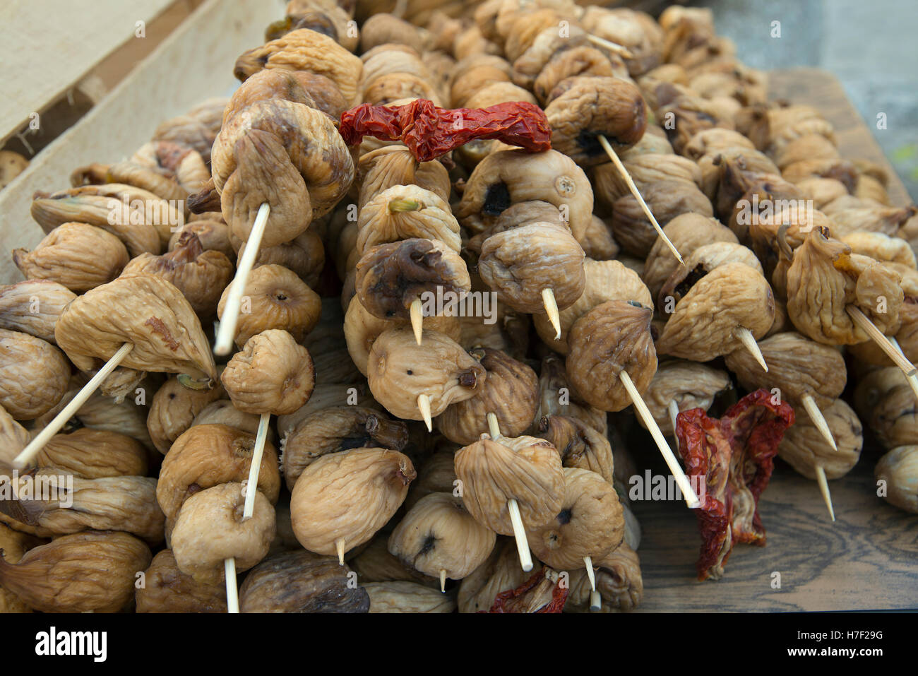 Dried figs hires stock photography and images Alamy