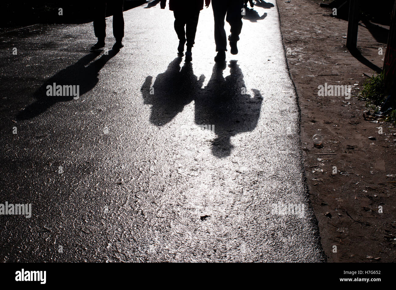 France, Calais. Last days of 'The Jungle'. Refugees on the move. Stock Photo