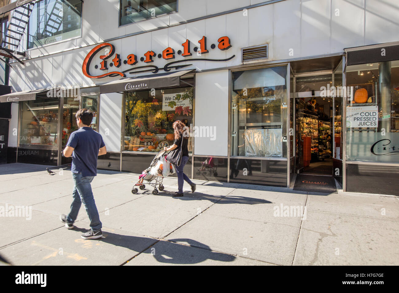 Citarella market on upper west side Stock Photo Alamy
