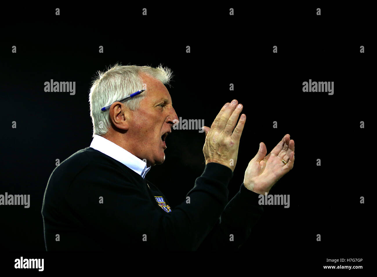 Eastleigh Manager Ronnie Moore gestures on the touchline during the Emirates FA Cup first round match at Silverlake Stadium, Eastleigh. Stock Photo