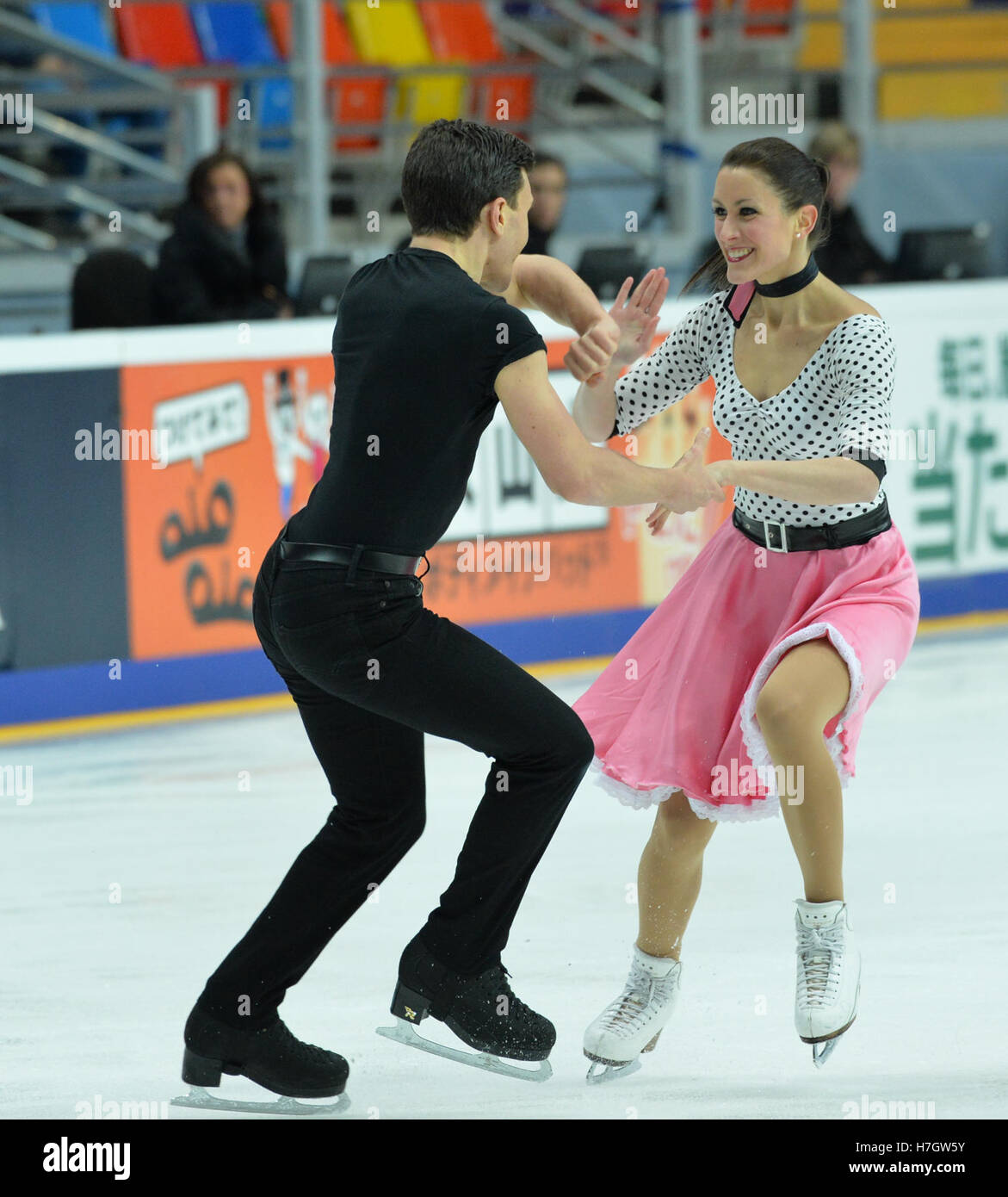 Charlene Guignard Marco Fabbri Skating High Resolution Stock Photography and Images Alamy