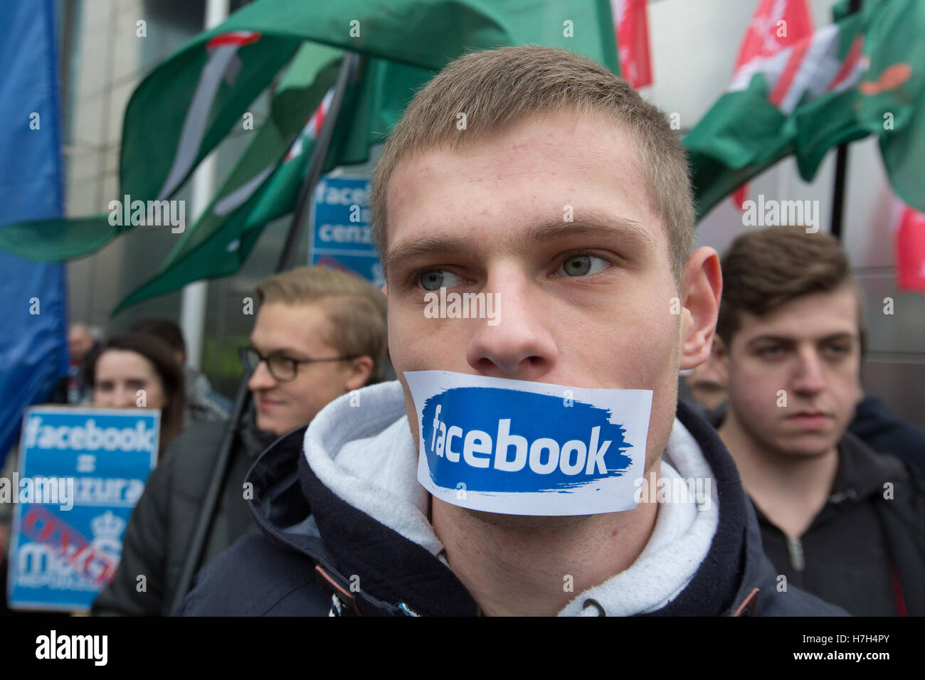 Warsaw, Poland. 05th Nov, 2016. On 5. November 2016 Nationalists from ONR (Oboz Narodowy Radikalny) and other groups protest in Polands capital Warsaw in front of Facebooks office against alledged censorship of nationalists accounts and pages on facebook - NO WIRE SERVICE- Credit:  dpa/Alamy Live News Stock Photo