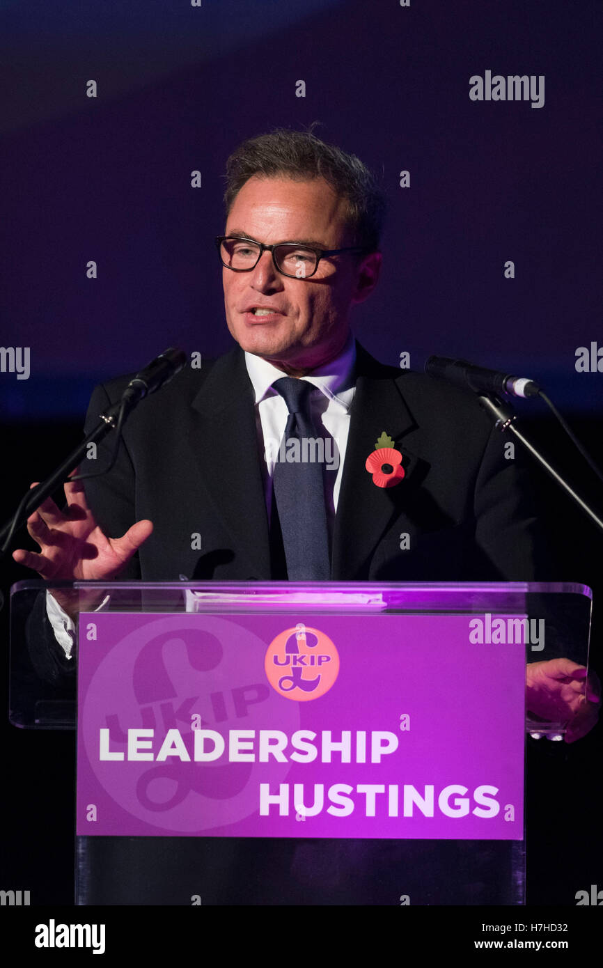 Peter Whittle during a UKIP (UK Independence Party) hustings debate at the Neon in Newport, South Wales, UK. Stock Photo