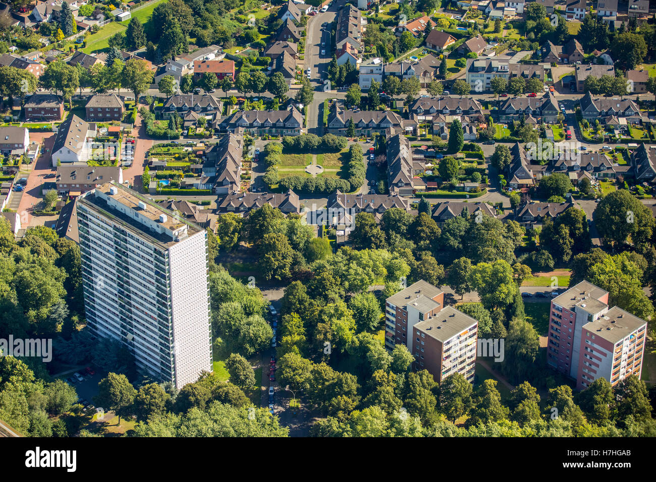  Aerial view, Duisburg-Homberg Johannenhof, historic housing estate Bildidee 