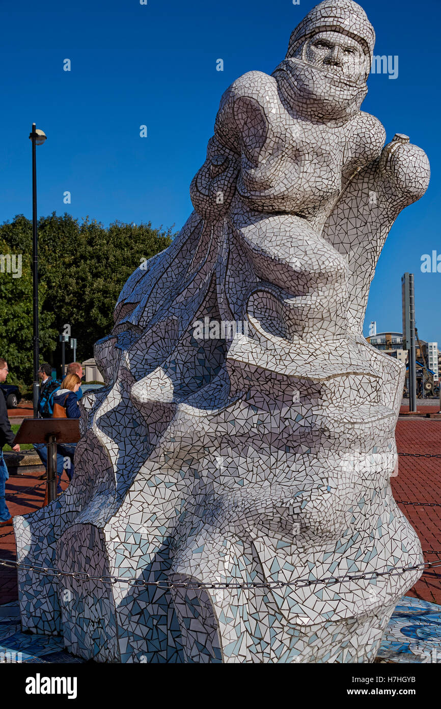 The Scott Antarctic Memorial in Cardiff Bay The monument is surfaced in an irregular mosaic of white and near-white tiles that e Stock Photo