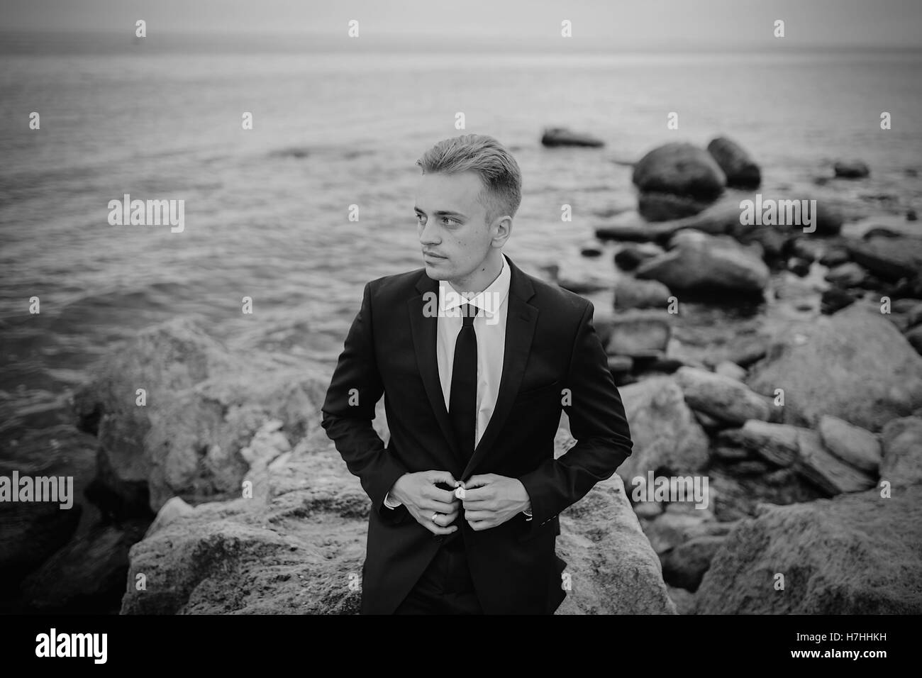 beautiful blonde couple celebrate their wedding day Stock Photo - Alamy