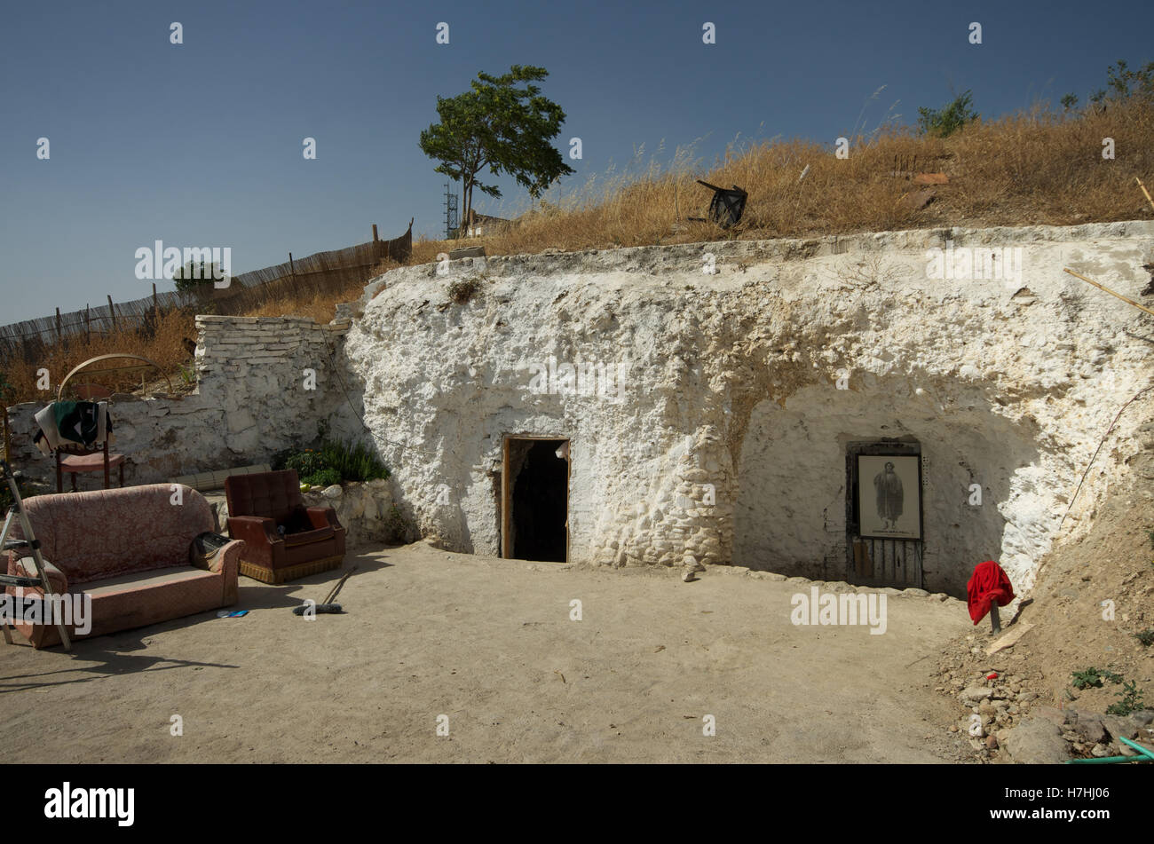 Cave house in Sacromonte, Granada Stock Photo 125162470 Alamy