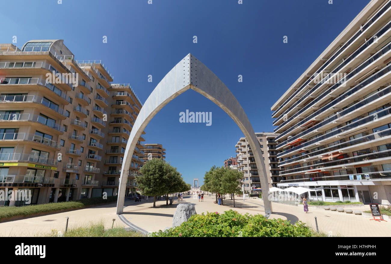 Leopold I Esplanade With Holiday Apartments De Panne Belgian Coast Stock Photo Alamy
