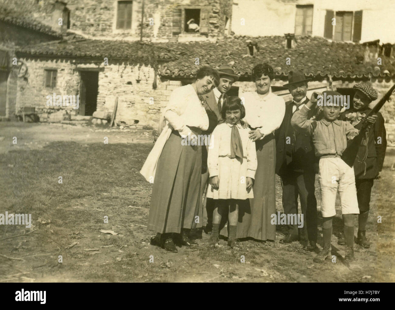Family group in the Marche countryside, Italy Stock Photo