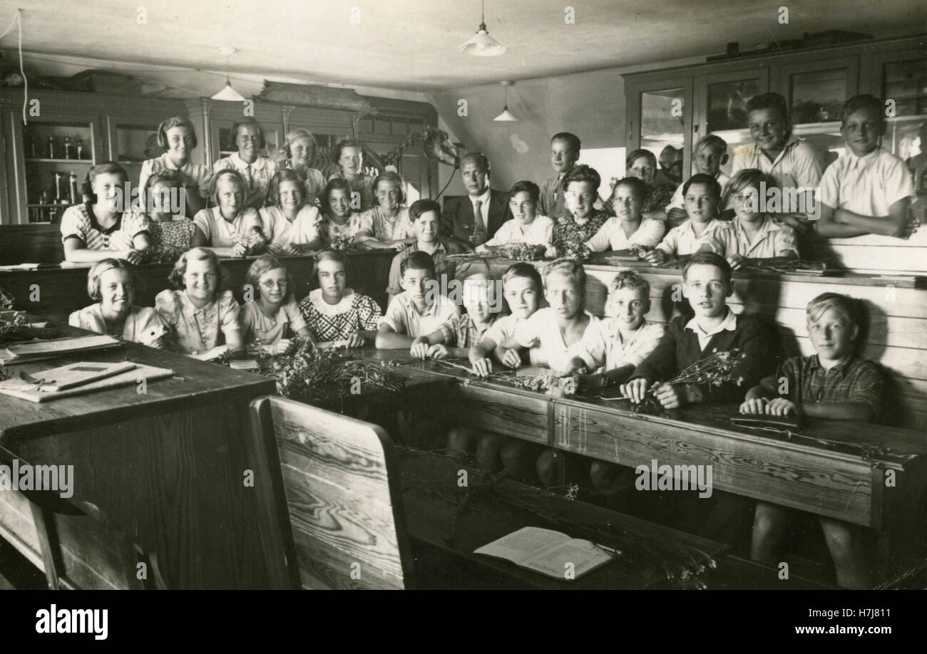 1920s classroom hires stock photography and images Alamy