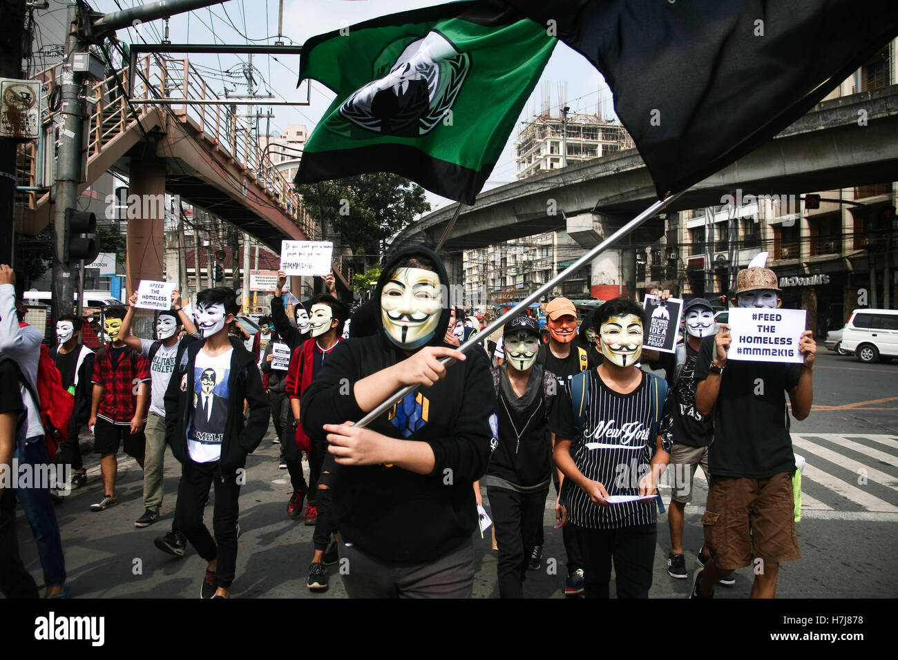 Manila, Philippines. 05th Nov, 2016. Members of Anonymous Philippines ...