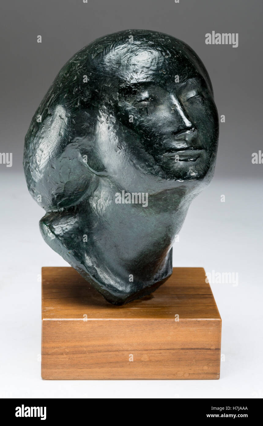 Manuela Henninger-Loos's bust, bronze casting sculpture 1966 by French sculptor Jean Henninger Stock Photo