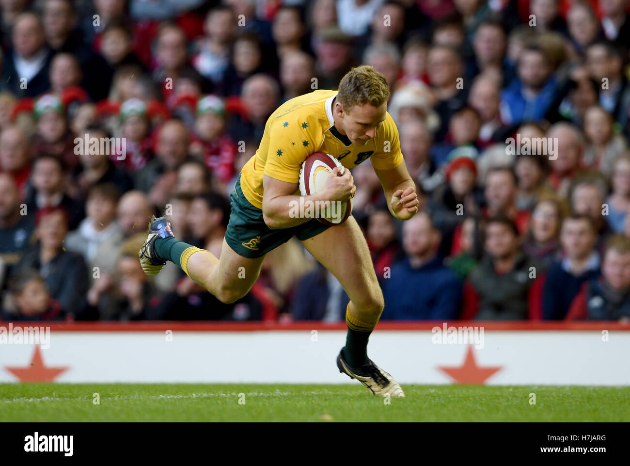 Australias reece hodge scores hi-res stock photography and images - Alamy