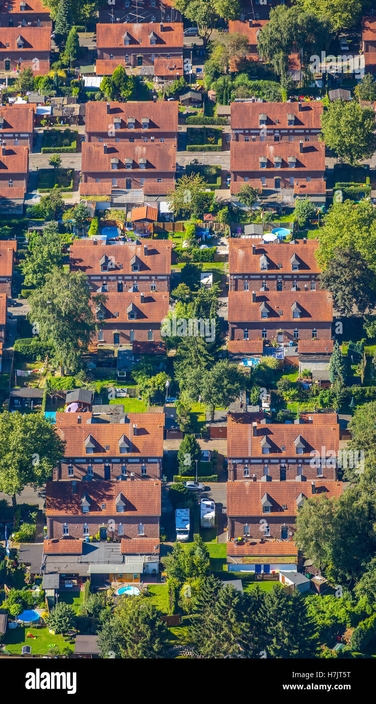 Aerial view, Oberhausen-Osterfeld Stemmersberg, historic housing estate, housing estate for Gutehoffnungshütte and Osterfeld Stock Photo