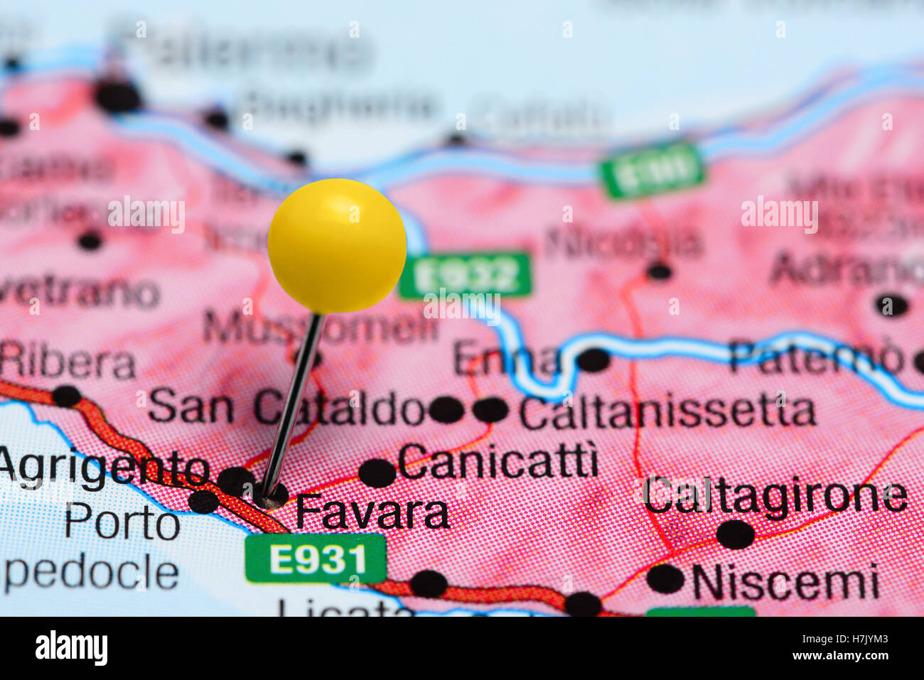 Favara pinned on a map of Italy Stock Photo - Alamy