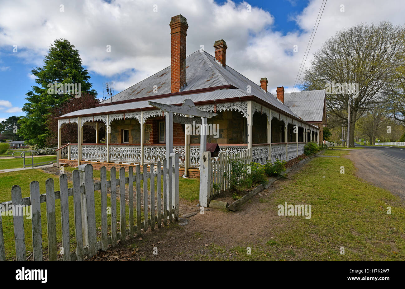 Deloraine, a historic house at the entrance to Tenterfield the