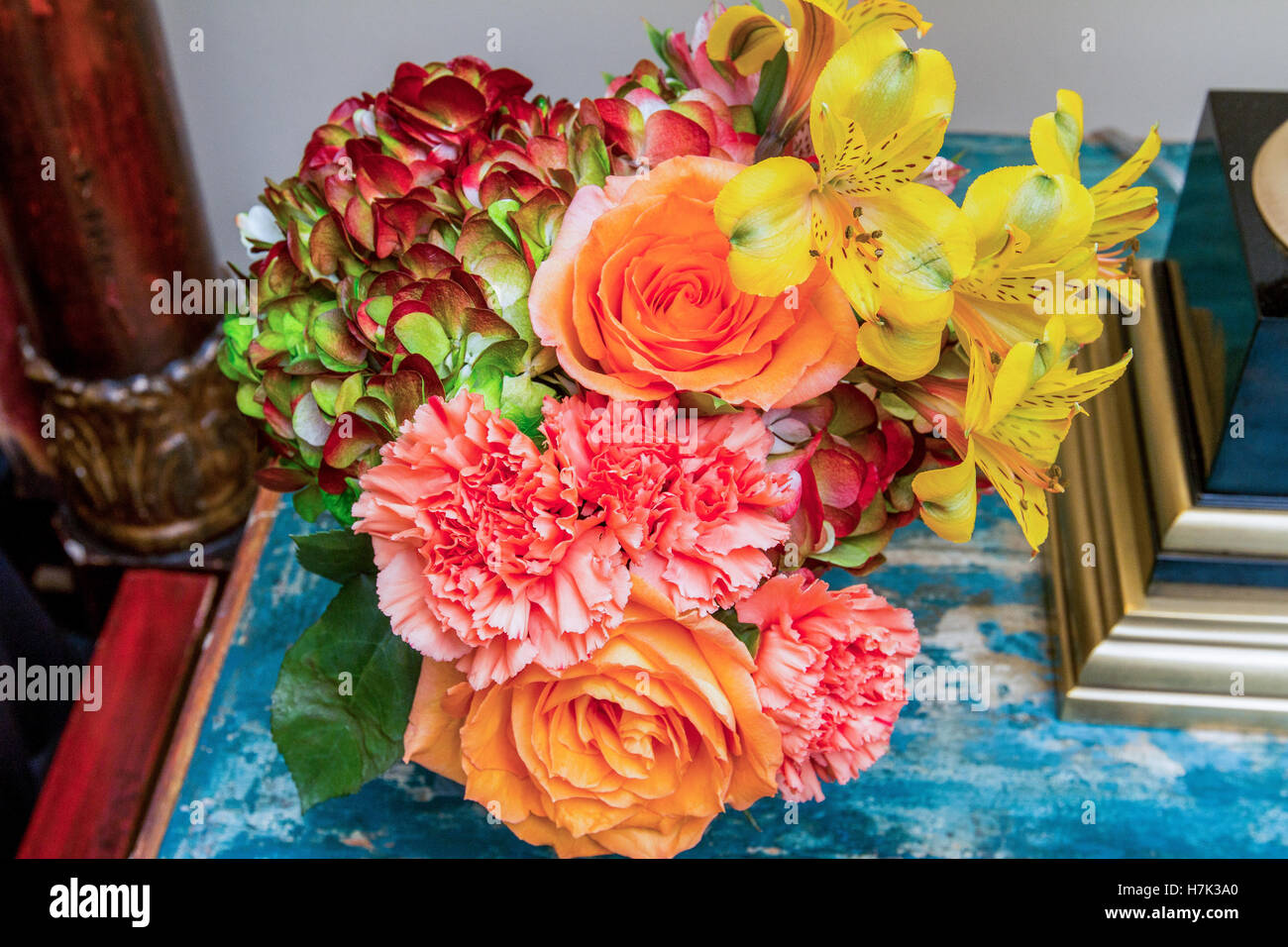 colourful flower arrangement bouquet Stock Photo Alamy