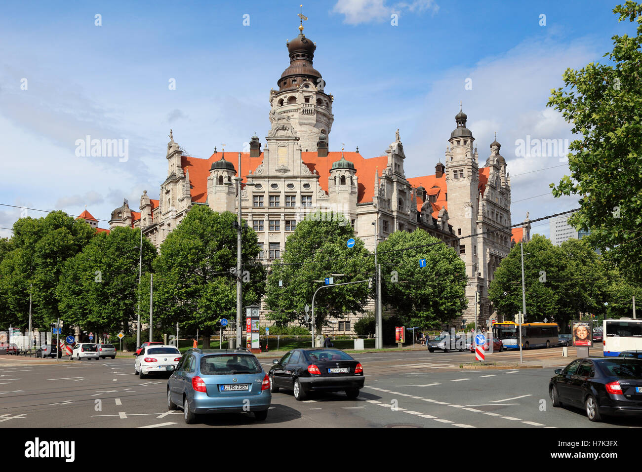 neues rathaus new town hi res stock photography and images Alamy neues rathaus new town hi res stock photography and images Alamy